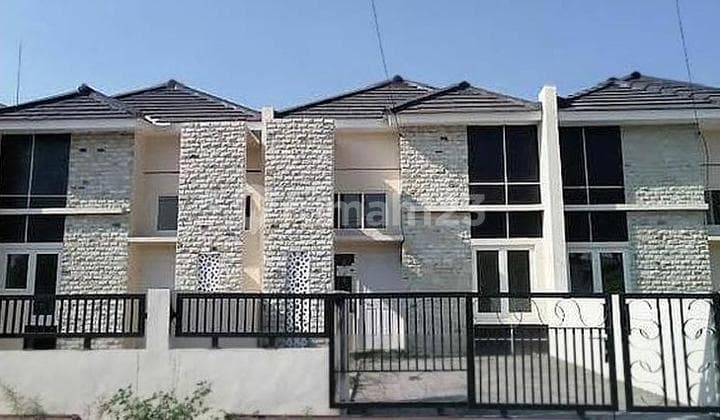 Amares residence 3 sidoarjo, harga perdana rumah mewah atap limas
