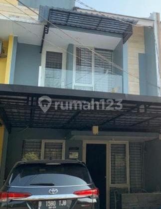 Mutiara Puri Kembangan Housing (near Blue Bird taxi pool Bojong)