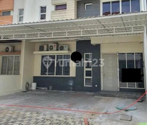 Rumah di Puri Mansion Cluster Atlanta