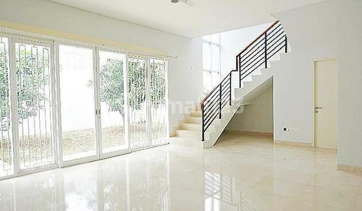 Rumah Mewah dan Murah di Lippo Cikarang, Cluster Vassa Lake, Bekasi