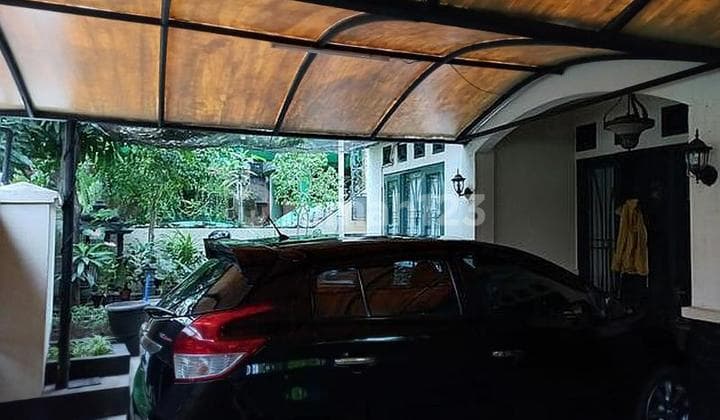 Rumah Besar 2 Lantai di Condet, Batu Ampar, Kramat Jati, Jakarta Timur