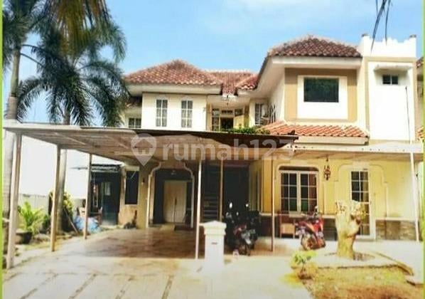 Rumah Mewah Asri 2 Lantai + Gazebo, Kolam Ikan, Kota Wisata - SHM