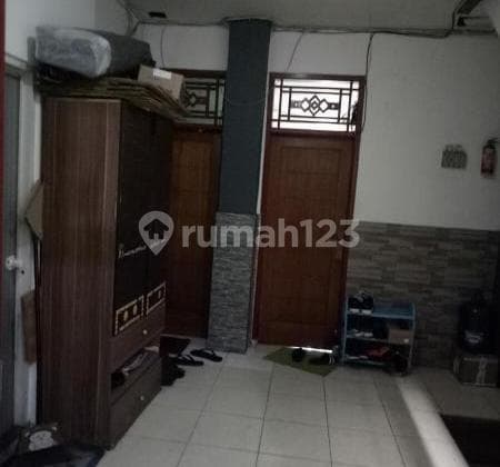 Rumah Kost Dekat Untar Shm