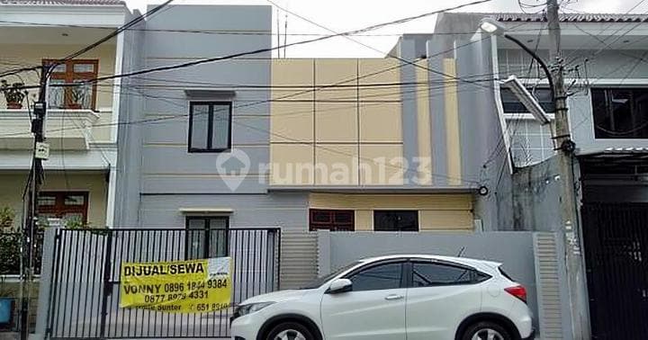 Rumah 2 Lantai di Sunter Agung, Tj. Priok, Kota Jakarta Utara