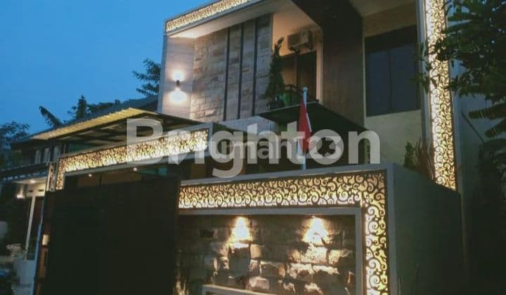 RUMAH UNIK DAN MEWAH DI SEMARANG BARAT