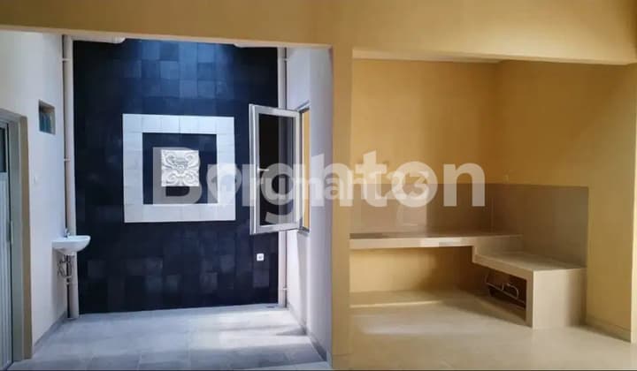 RUMAH DEKAT RS KARIADI