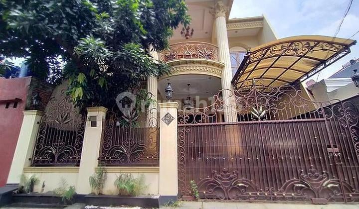 Rumah di Kavling Kalisari Pasar Rebo, 2 Lantai, Mewah, Harga Pasar