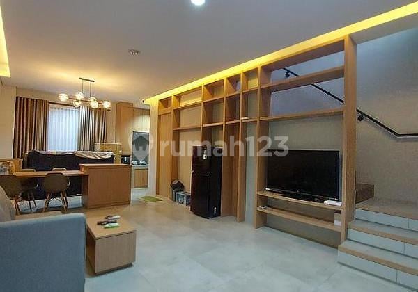 Dijual Rumah Milenial O2 Bangunan 2 Lantai Kamar 2 Full Furnished bisa KPR 100M Dari Mall Living World Grandwisata Bekasi