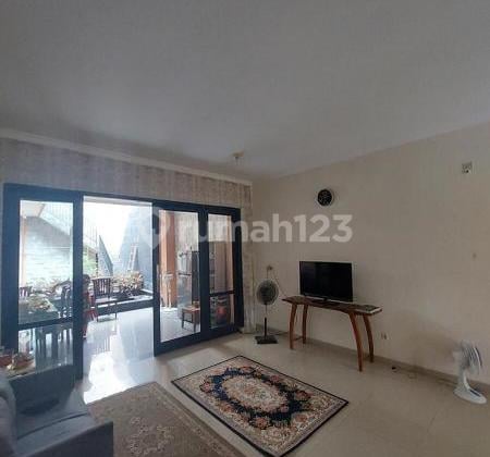 Dijual Rumah Taman Rafles Hook 2 Lantai Luas 200M2, 4 Kamar, 500M Langsung Akses Tol Bekasi Timur, Jatimulya Kota Bekasi