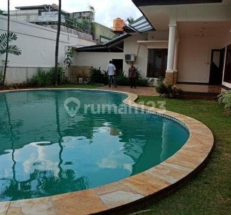 For Rent House in Kemang with Pool South Jakarta