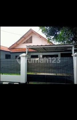Dijual Rumah di Jalan Udara Pesanggrahan Jakarta Selatan