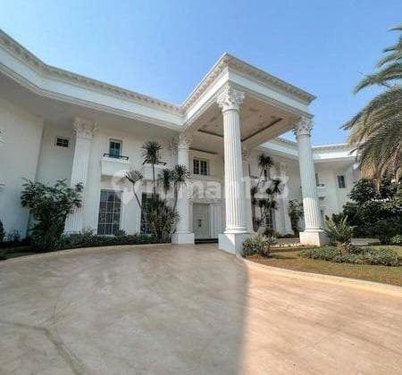 Rumah 2 Lantai Mewah Full Fasilitas Lokasi Private Intercon