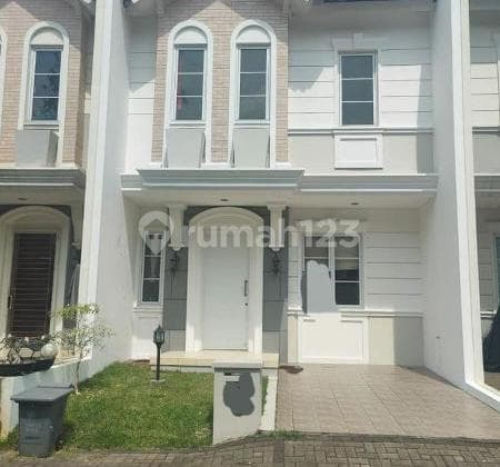 Quick Sale: House in Azura House Vanya Park Cluster, BSD City