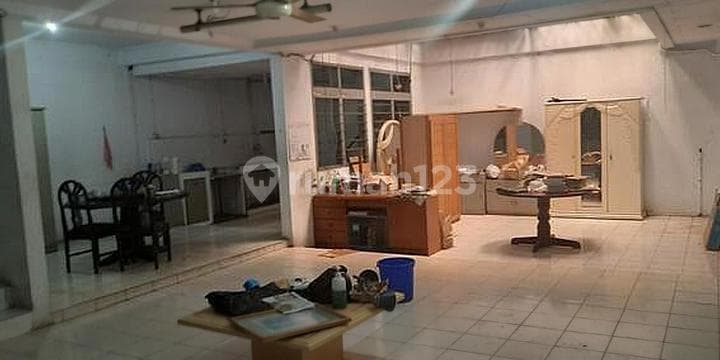 Sell Fast House in Kemanggisan Utama West Jakarta