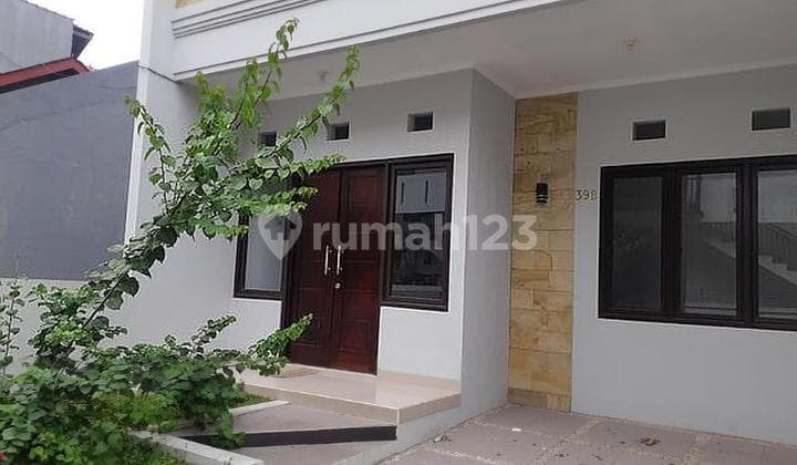 Rumah dijual Baru 2 Lantai di Antapani bandung