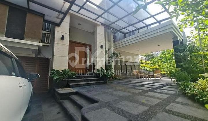 Di Cepat Rumah Mewah Siap Huni di BSD Tangerang Selatan