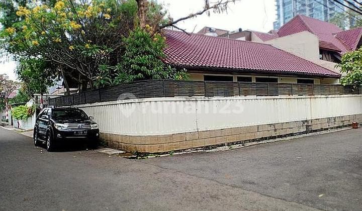 masi kawasan blok M, hanya 5 menit ke MRT dan busway