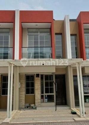 Rumah 2 lantai di Cluster Miami PIK2