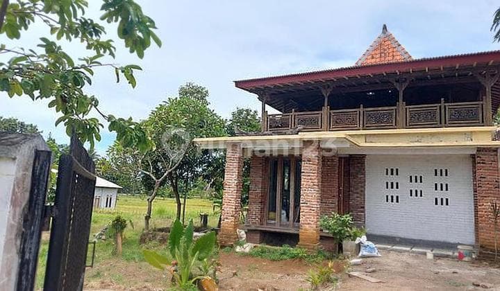 Villa Pelabuhan Ratu Cikakak