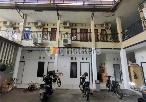 Rumah Tinggal dan Kost Aktif Harga Nego sampai jadi di Tomang Jakarta Barat