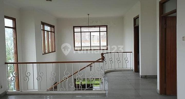 Rumah di Dago Pakar Dengan View Indah Kota Bandung