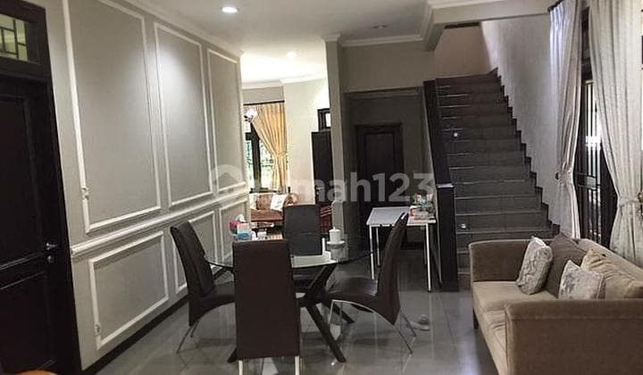 Rumah Bagus Siap Huni Dalam Komplek Di Cinere, Lingkungan Tenang