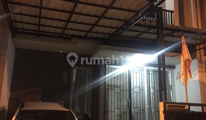 RUMAH MAGNOLIA RESIDENCE