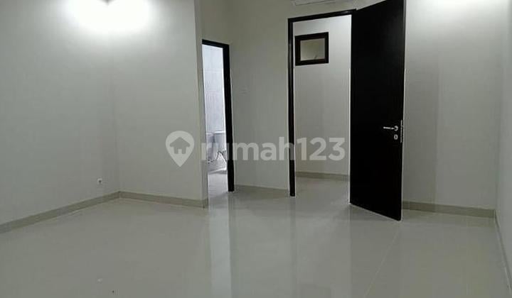 Shinano House 7 Meters Wide East Facing Ready to Live In at Jakarta Garden City (JGC)