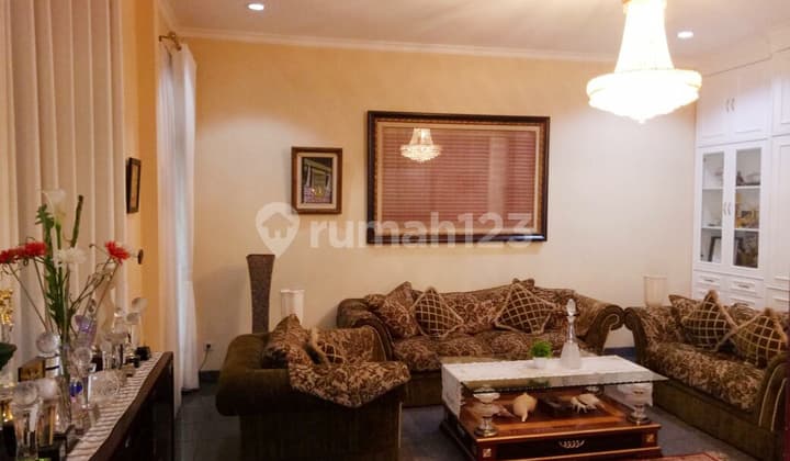 Rumah Bagus Di Jl Dwi Jaya Radio Dalam Jakarta Selatan