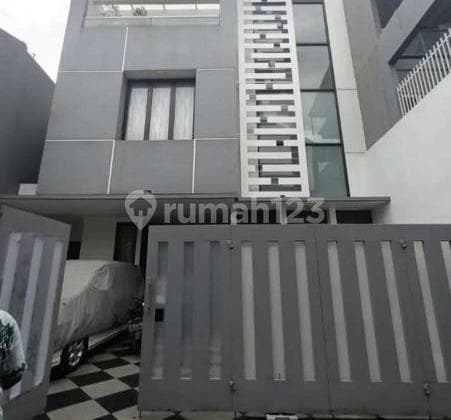 Rumah Siap Huni di Tebet Timur Akses 1 Mobil Lebar