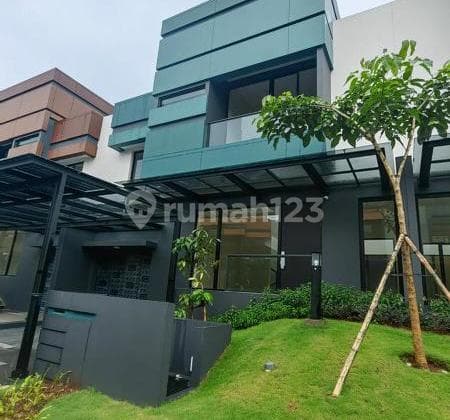 Disewakan Rumah di Mozart 2 Symphonia Gading Serpong