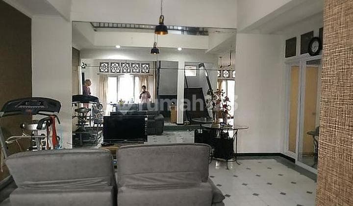 6 Bedrooms Rumah Rempoa, Tangerang, Banten