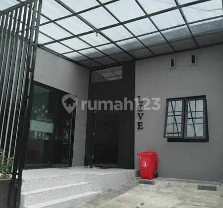 Jua Rumah Mewah Hoek Fully Furnished Baru Renovasi Di Sentul City
