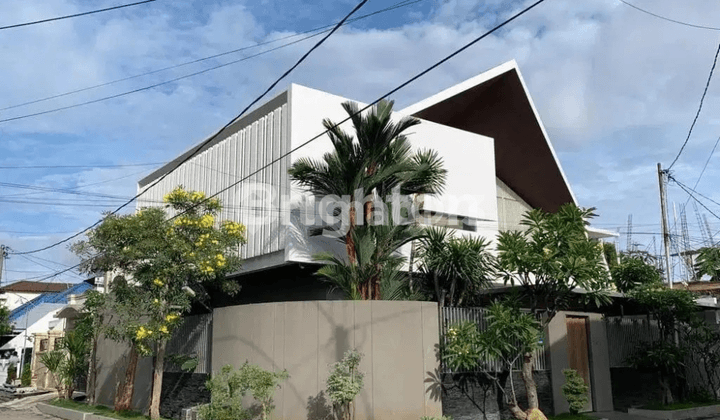 Rumah Modern Minimalis HOOK Klampis Wisma Mukti