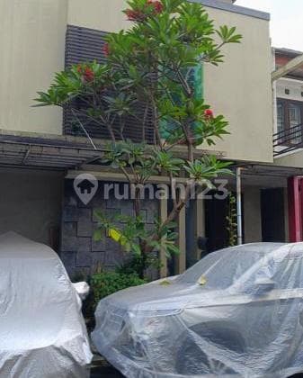Rumah Menarik di dalam Cluster di Pejaten Barat, Pasar Minggu