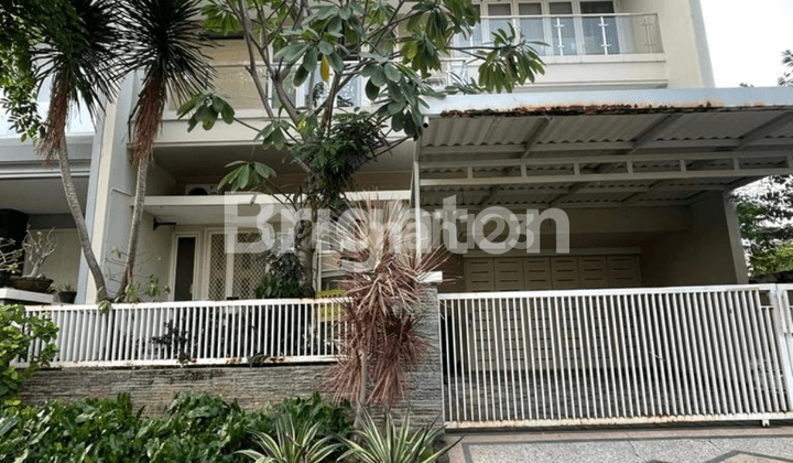 EAST SURABAYA HOUSE PAKUWON CITY SAN ANTONIO SAN DIEGO 200M2 LAND