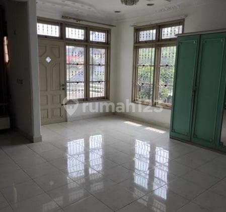 Rumah Duta Garden, 4BR, 2 lantai, Aman dalam perumahan