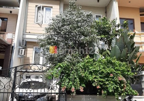 RUMAH DI MITRA GADING VILLA KELAPA GADING JAKARTA UTARA