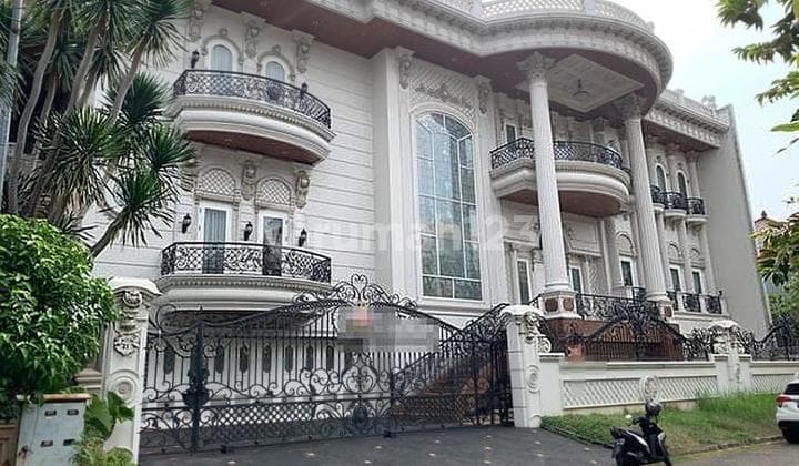 Rumah mewah di jimbaran ancol timur