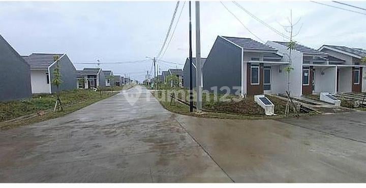 Rumah Di Cluster Kintamani Vanya Citra Maja Raya 2 hook