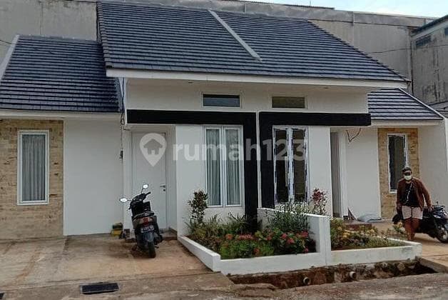 Rumah Baru Siap Huni dalam Claster Exclusive di Jakasampurna Bekasi Barat