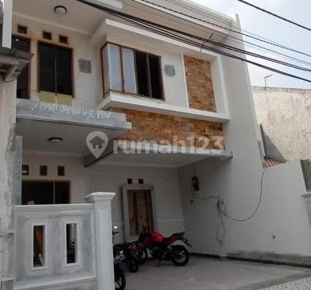 Rumah Baru 2 Lt Dalam Komplek Di Pondok Kelapa Duren Sawit Jakarta Timur