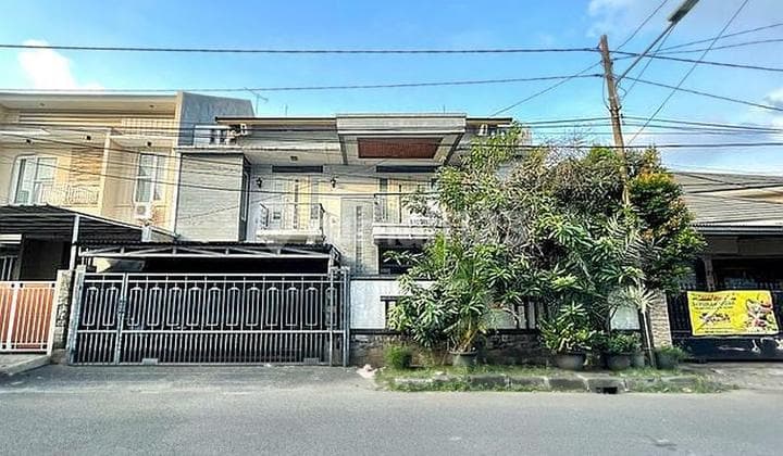 Rumah di Tebet Timur Akses Jalan 3 Mobil