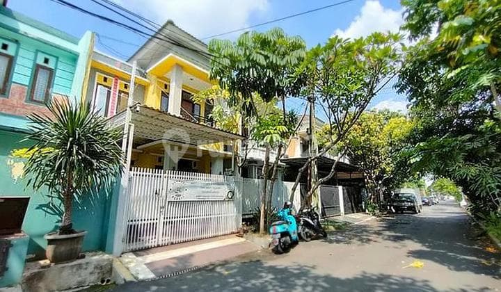 Rumah second 2 lantai di Depa Moll GGP Galaxy Bekasi