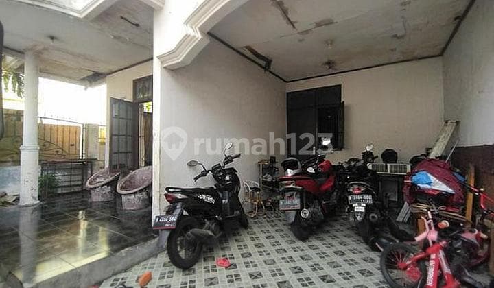 Rumah Di Saharjo, Tebet, Strategis, Untuk Hunian Atau Kost