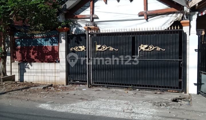 Rumah Tinggal Furnish Lokasi Strategis di Jalan Bantul Yogyakarta