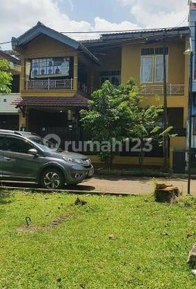 Rumah Unfurnished Bagus Dekat Stasiun Di Taman Cimanggu