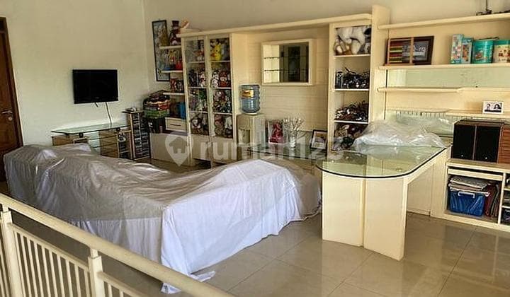 Rumah Cepat Semi Furnish di Setra Duta Siap Huni