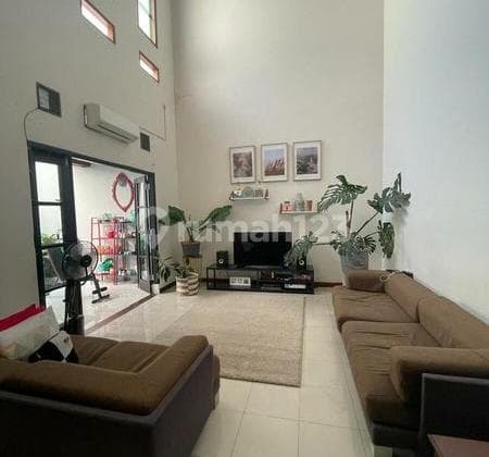 Rumah Cantik Siap Huni Di Margonda Depok Lokasi Strategis