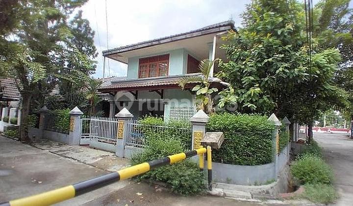 Rumah Hoek di Taman manggu Bintaro